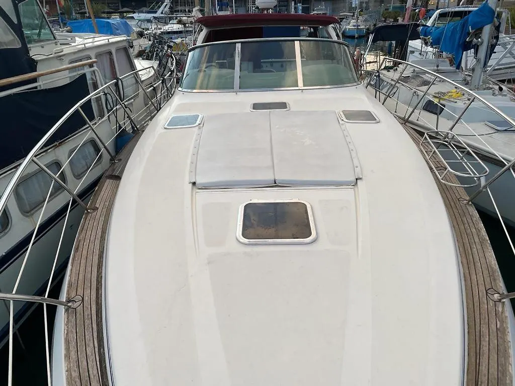 Cozy Yacht Lodge In Barcelona With Boat Tour Option Sant Adria de Besos Botel