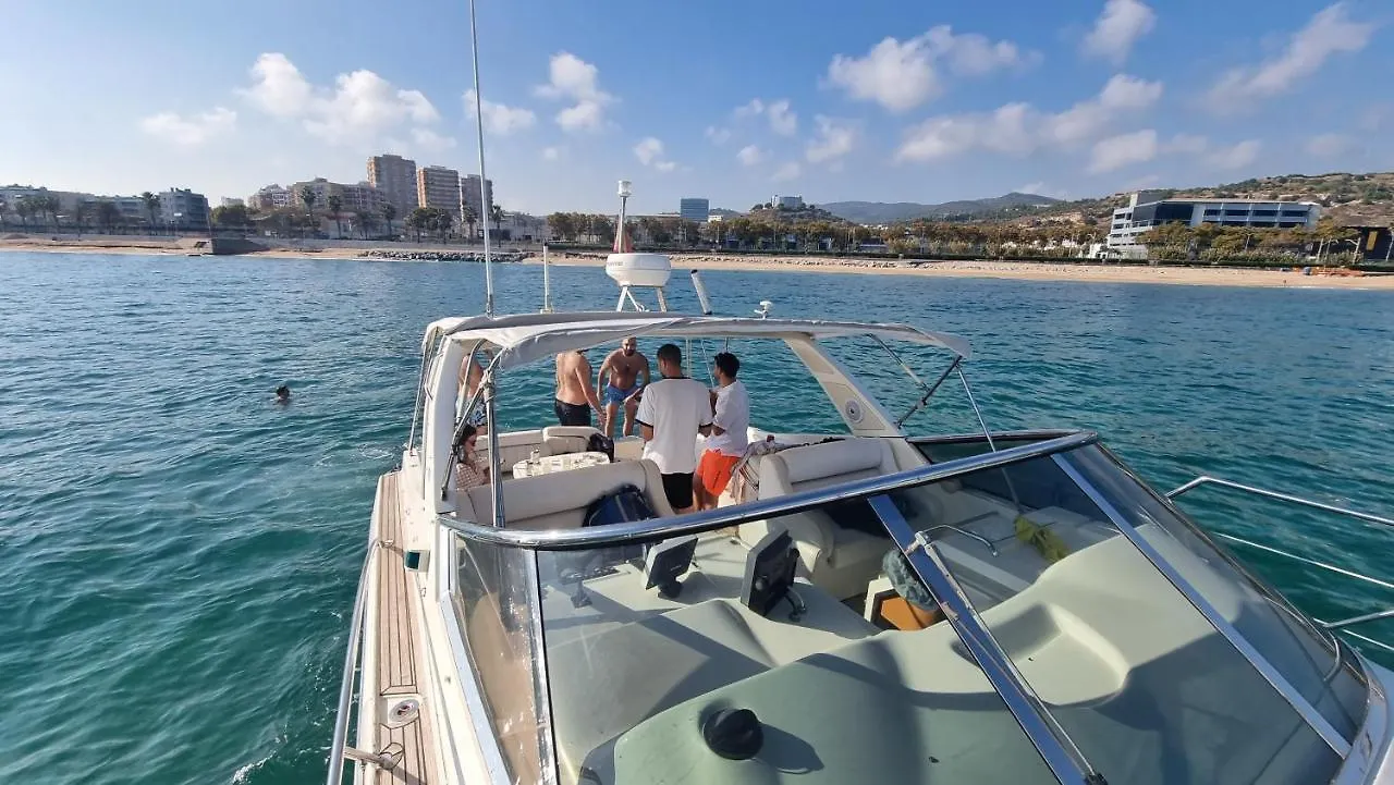Botel Cozy Yacht Lodge In Barcelona With Boat Tour Option Sant Adria de Besos