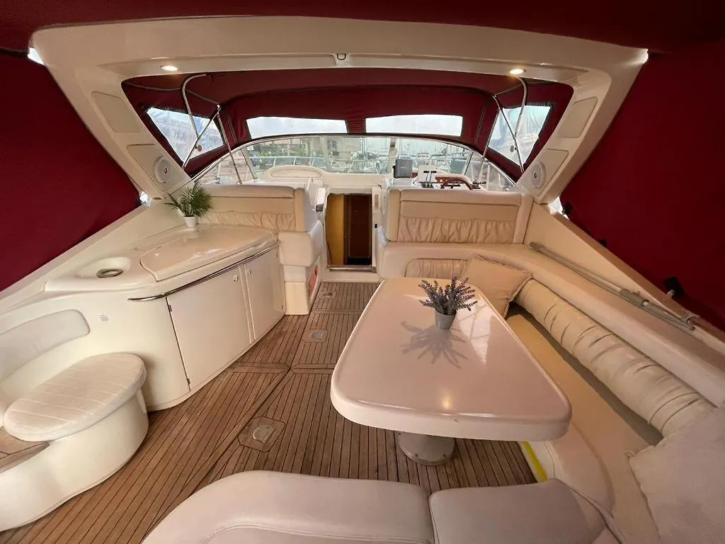Cozy Yacht Lodge In Barcelona With Boat Tour Option Sant Adria de Besos