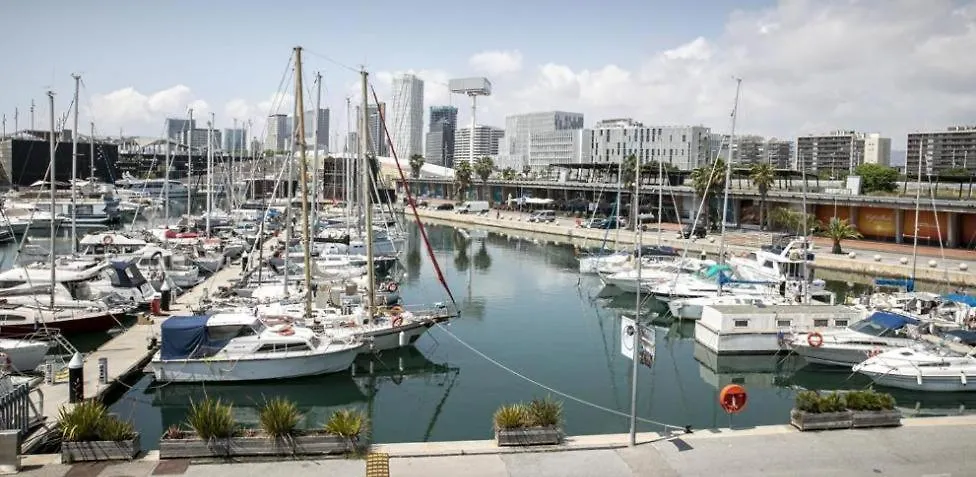 Cozy Yacht Lodge In Barcelona With Boat Tour Option Sant Adria de Besos